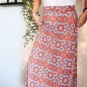 Gilli Morgana Patterned Red Maxi Skirt